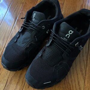 Black on black On Clouds